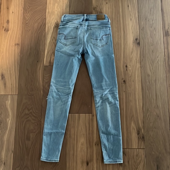 Blue Jeans - Picture 3 of 3